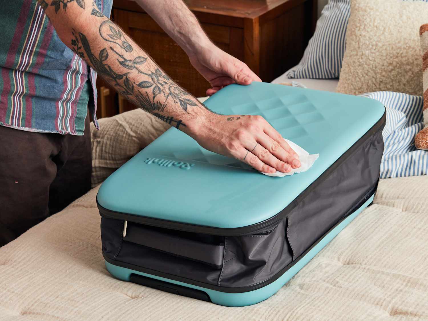 Trolley bag cleaning new arrivals